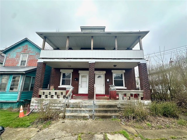 view of front of house featuring covered porch