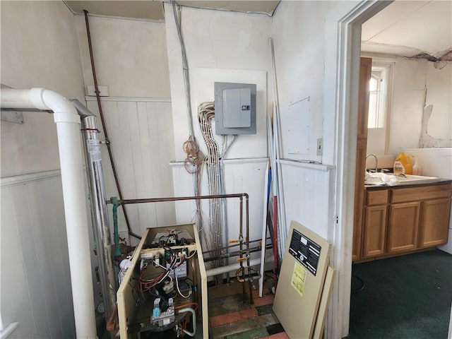 utility room featuring sink