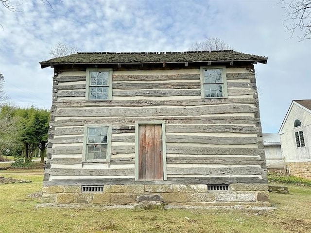 view of rear view of house