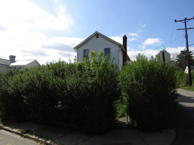 view of side of home