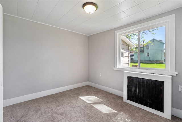 empty room featuring carpet