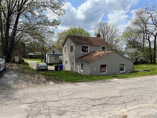 view of side of home