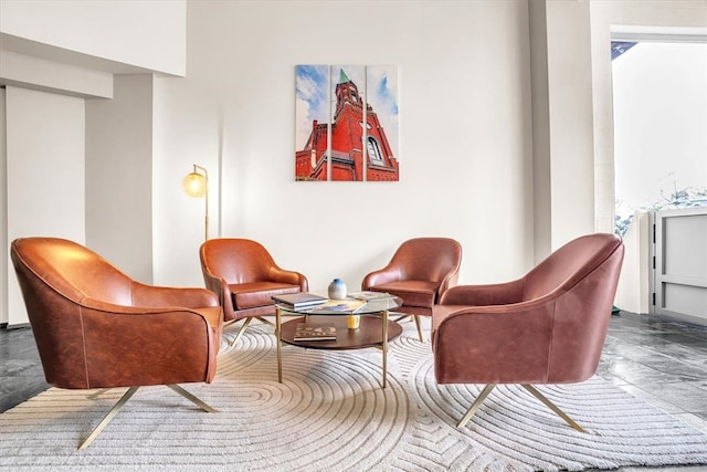 sitting room with tile floors