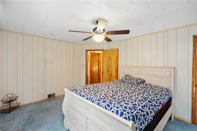 bedroom featuring carpet and ceiling fan