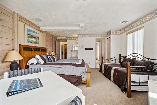 bedroom featuring carpet floors