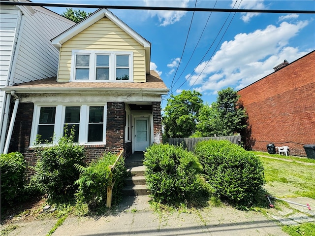 view of front of property