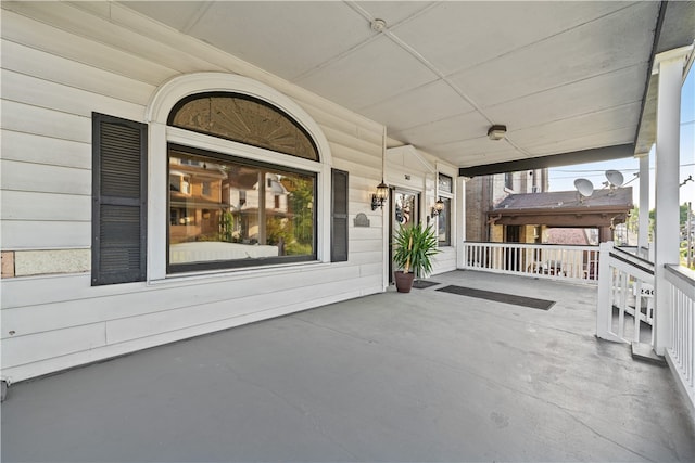 view of patio / terrace with a porch