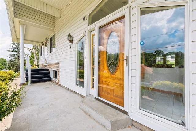 view of property entrance