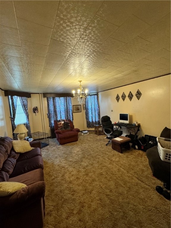 living room featuring a notable chandelier and carpet