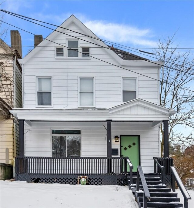 view of front of house with covered porch