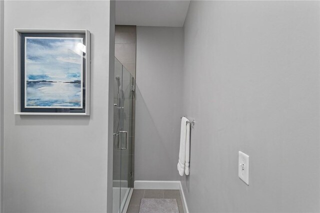 350 Oliver Ave Unit 908, Downtown Pgh, PA 15222 - stairs featuring tile patterned flooring and baseboards