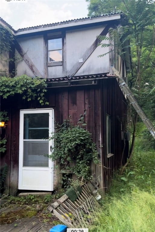 view of rear view of house