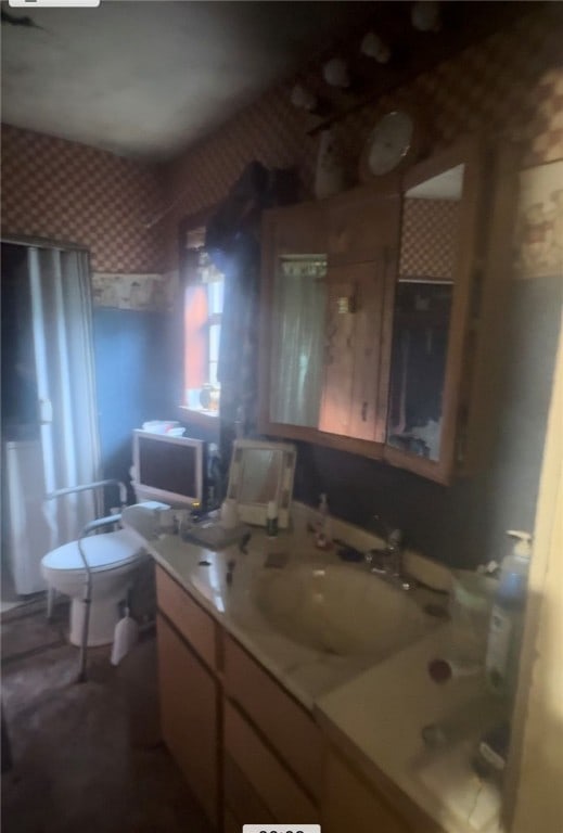 bathroom with sink