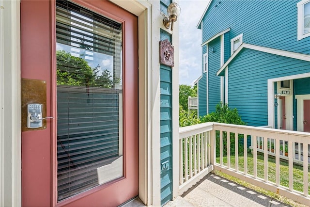 exterior space featuring a porch