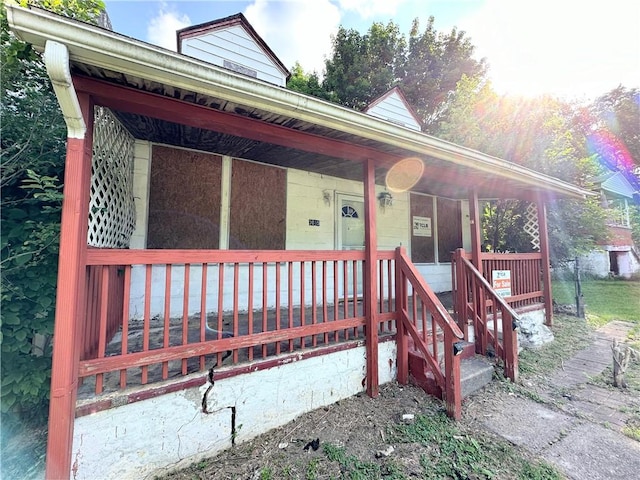 view of front of home with covered porch