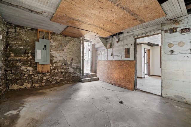 interior space featuring concrete flooring