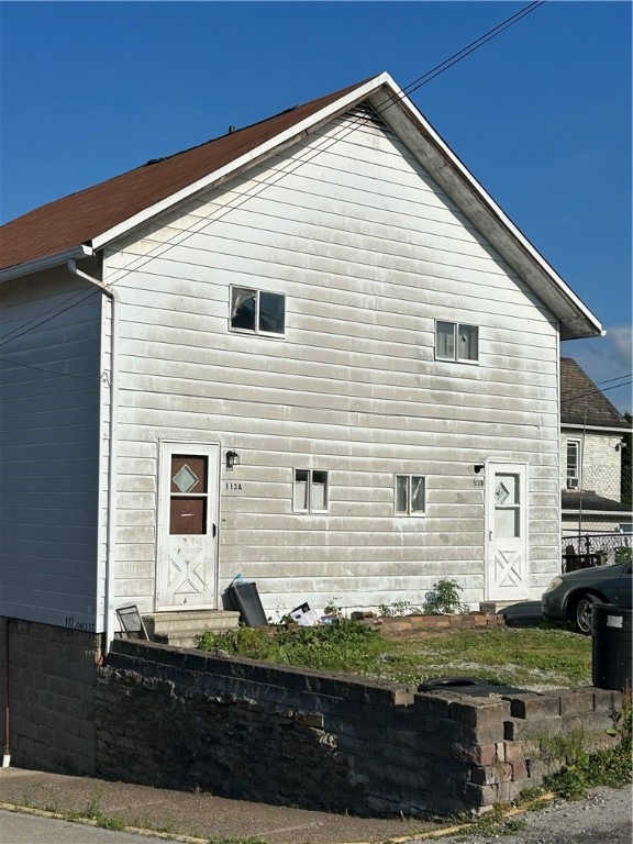 view of side of property