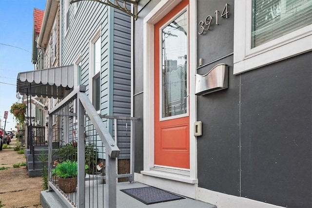 view of doorway to property