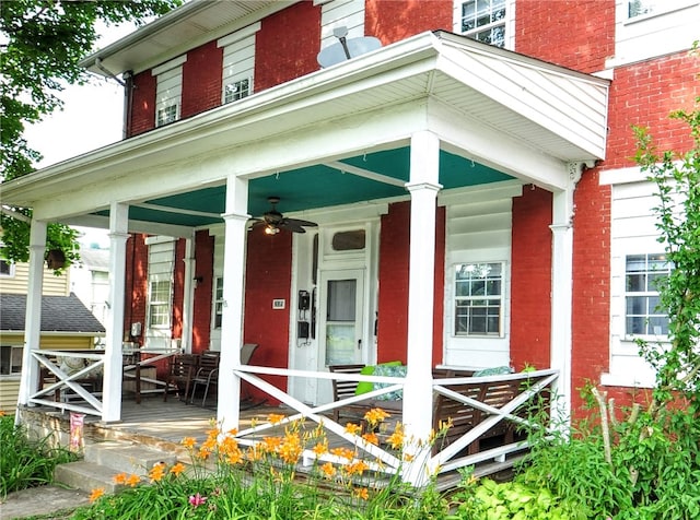 doorway to property featuring covered porch