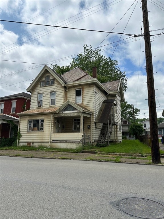 view of front of house