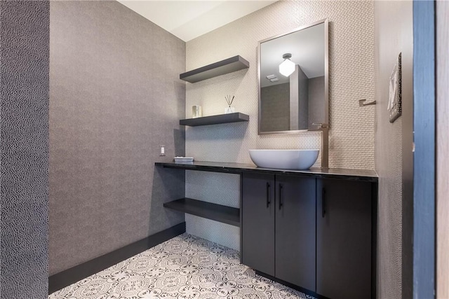 107 Nantucket Dr, Fox Chapel, PA 15238 - bathroom with vanity