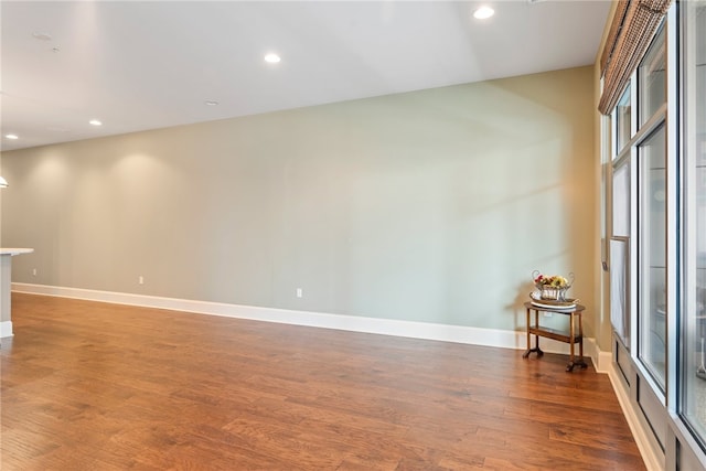 301 5th Ave Unit 603, Downtown Pgh, PA 15222 - empty room featuring wood finished floors, baseboards, and recessed lighting