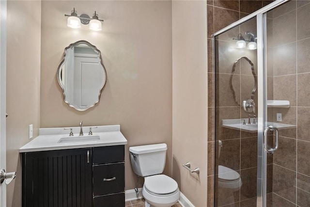 301 5th Ave Unit 603, Downtown Pgh, PA 15222 - full bathroom featuring toilet, vanity, and a shower stall