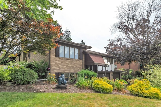 view of rear view of house