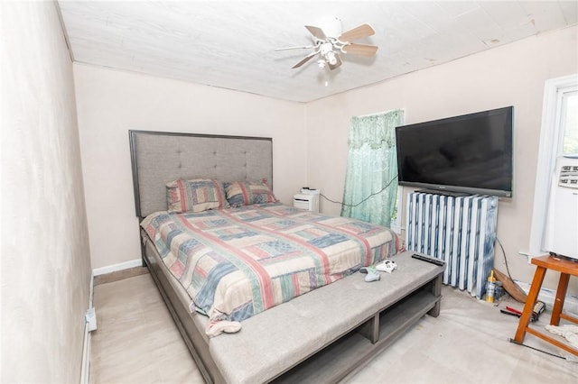 bedroom with ceiling fan