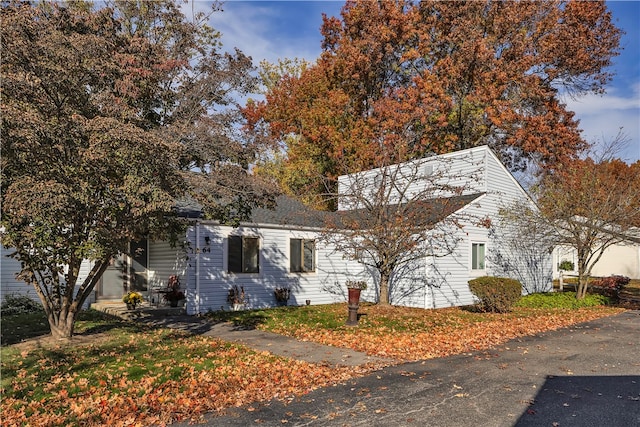 view of front of home