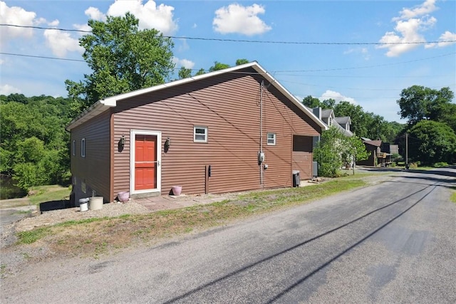 view of side of property