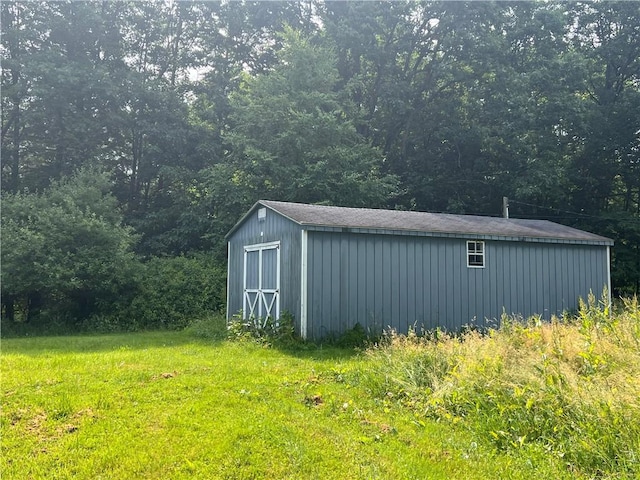2612 Canoe Ridge Rd, Canoe/Banks Twps, PA 15772 - view of outdoor structure with a wooded view