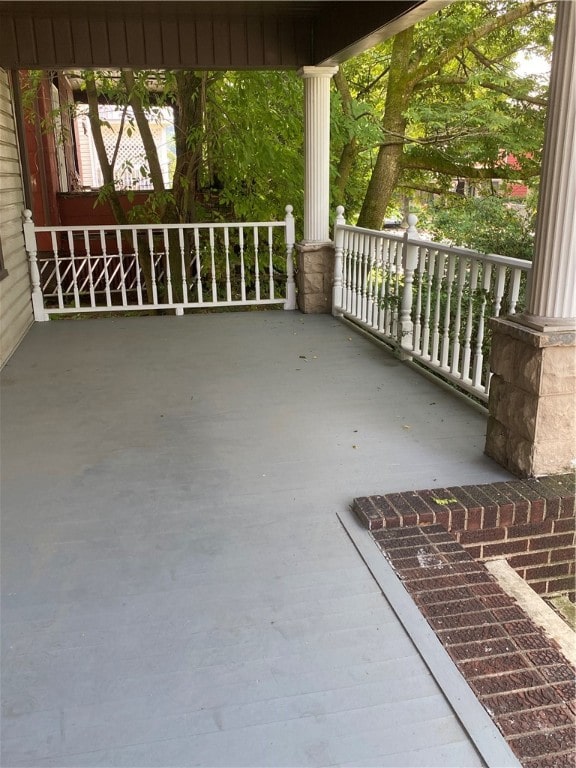 view of patio / terrace with a porch