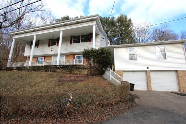 view of front of home featuring a garage