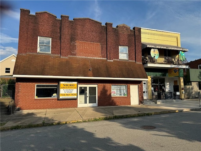 view of building exterior