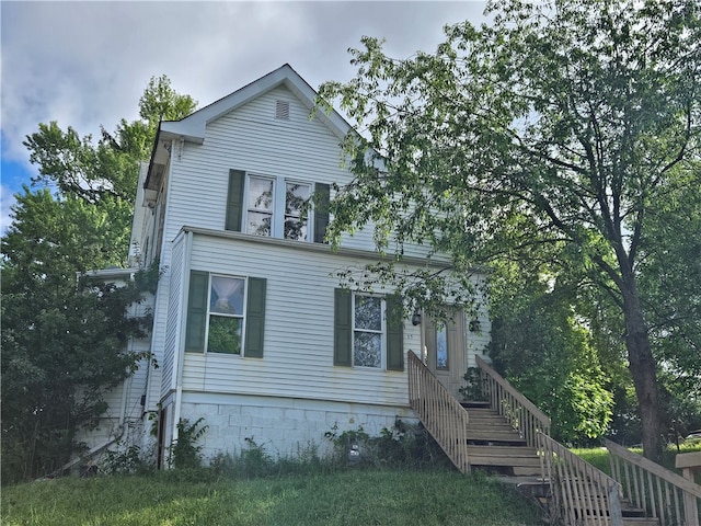 view of front of property