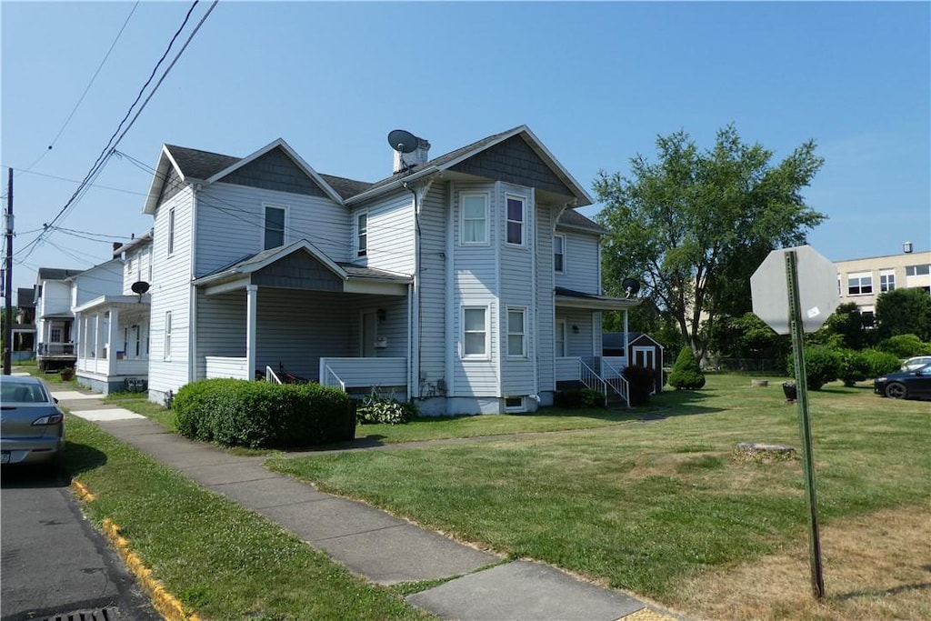 exterior space featuring a yard