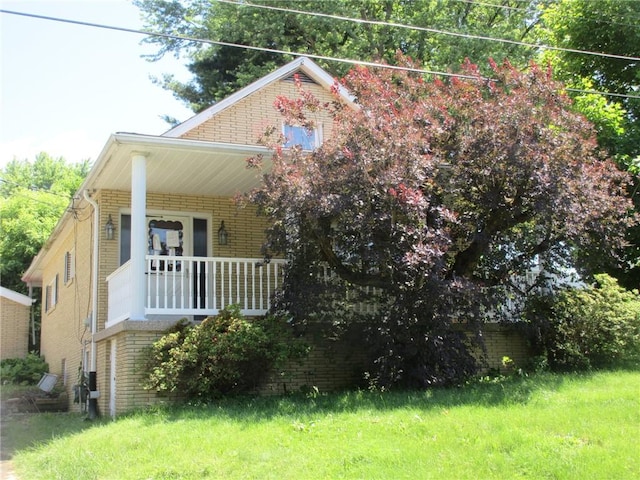 view of front of home with covered porch