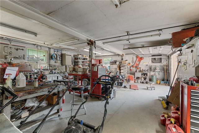 1120 Henderson Ave, Canton Twp, PA 15301 - garage featuring a workshop area
