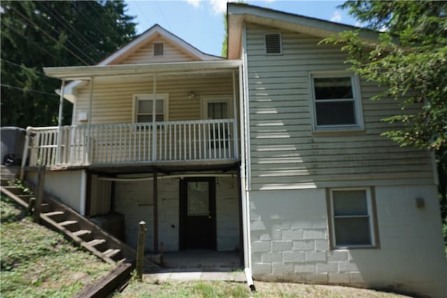 view of rear view of house