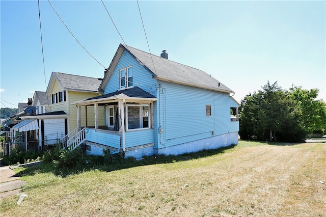 exterior space with a yard