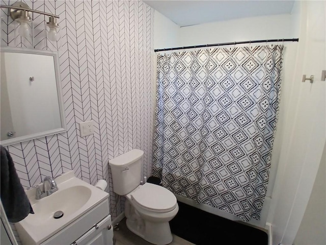 540 Market St, Fairfield Twp, PA 15923 - bathroom with curtained shower, tile walls, toilet, and vanity