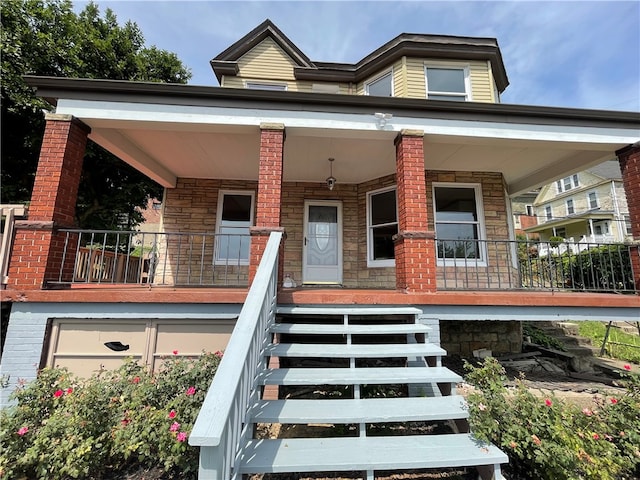 view of front facade featuring covered porch