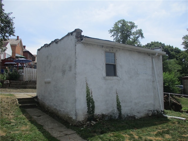 view of home's exterior