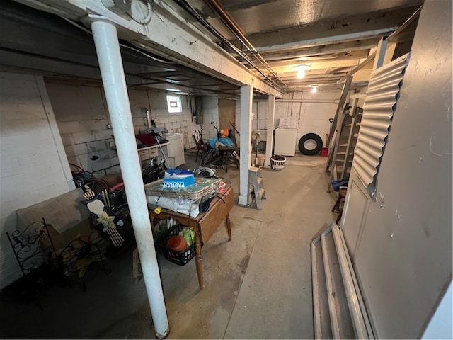 basement with washer / dryer