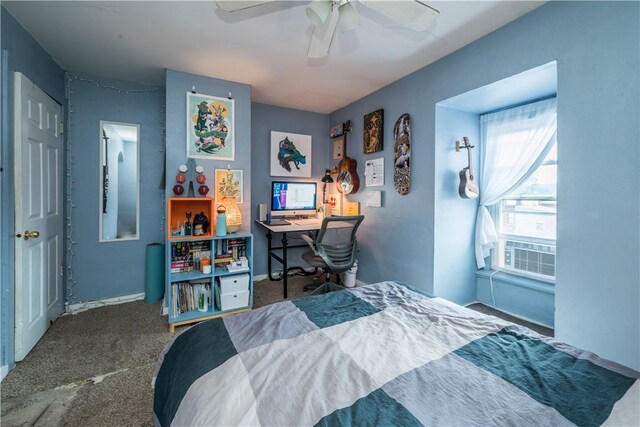 bedroom featuring carpet floors and ceiling fan