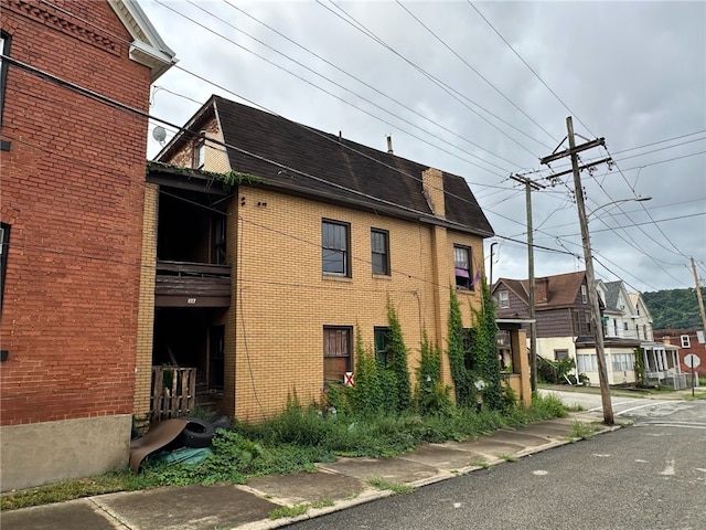 view of building exterior