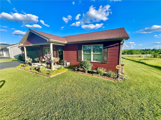 view of front of house with a front yard