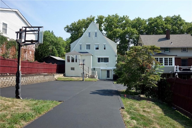 17 Wilmont Ave E, Washington Boro, PA 15301 - view of asphalt driveway