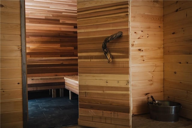 view of sauna / steam room